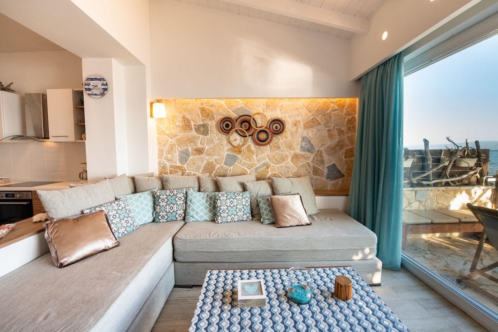 Ekati Hotel Kavos Luaran gambar