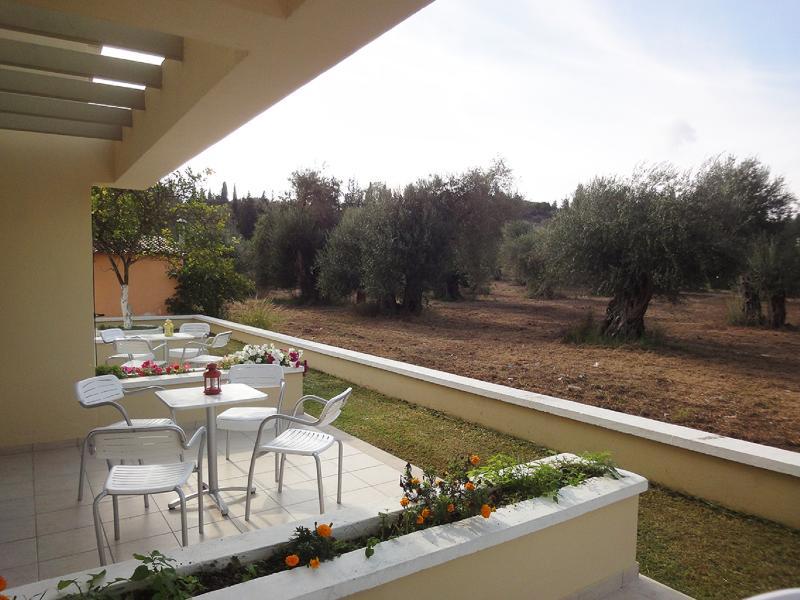 Ekati Hotel Kavos Luaran gambar
