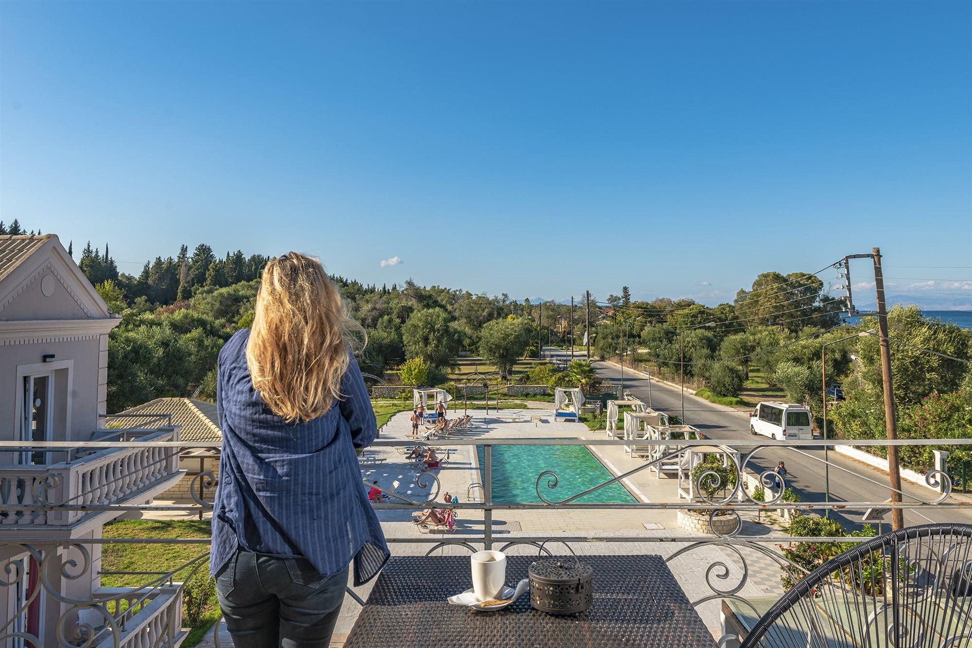 Ekati Hotel Kavos Luaran gambar
